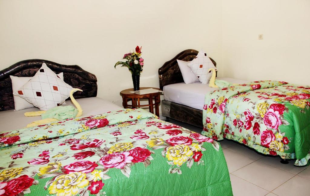 Warung Coco Hostel Kuta  Exterior photo