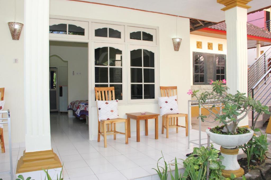 Warung Coco Hostel Kuta  Room photo