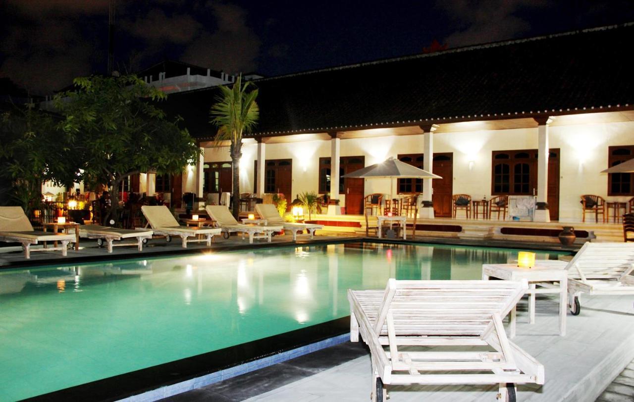 Warung Coco Hostel Kuta  Exterior photo